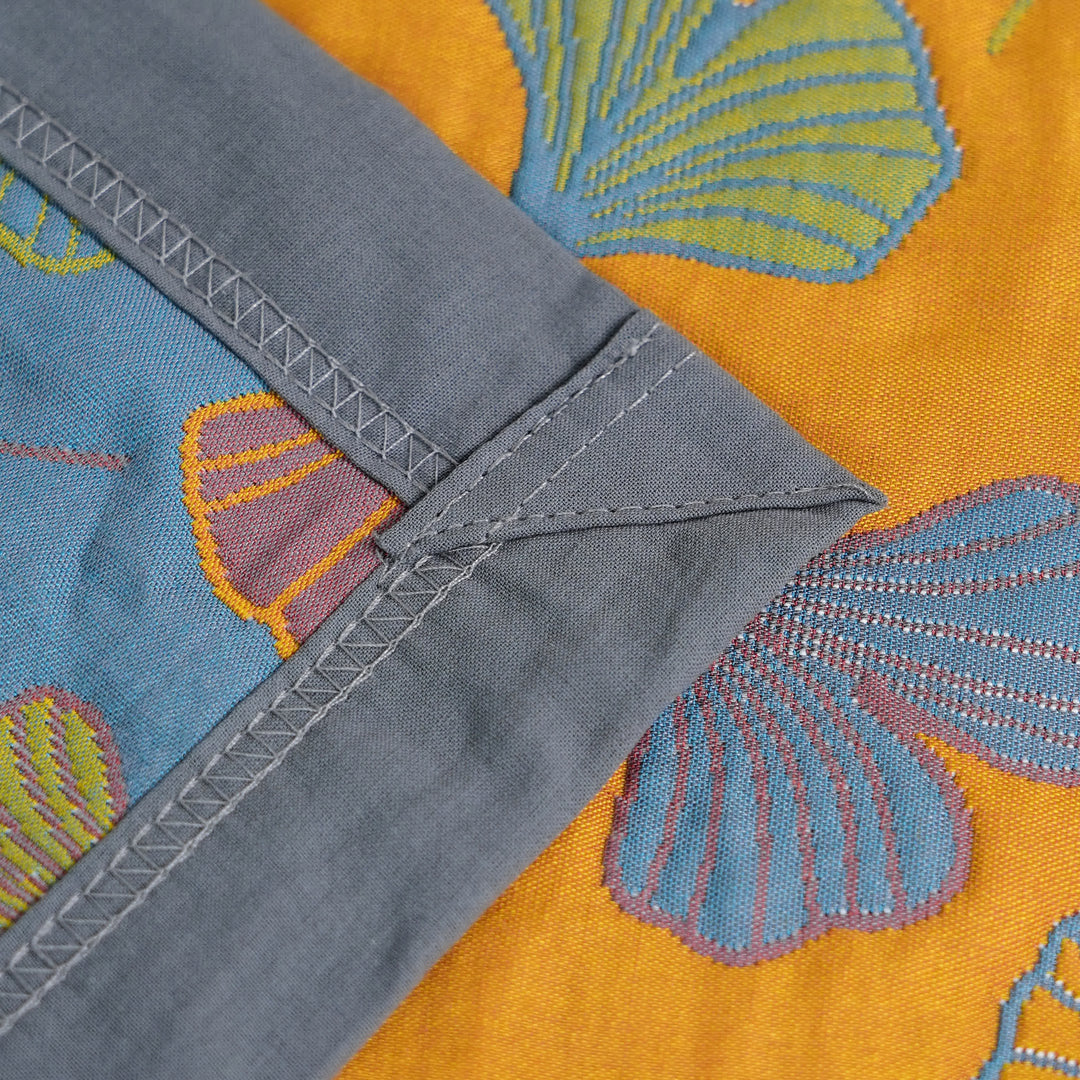 Couette Réversible en Coton à Motif de Feuilles