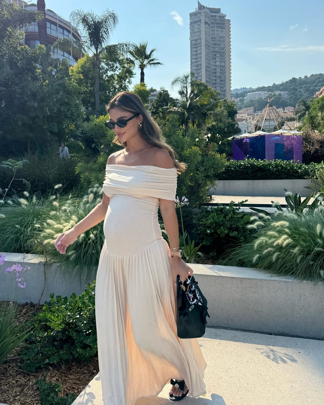 Robe Maxi Plissée Décolletée pour Femmes | Maternité