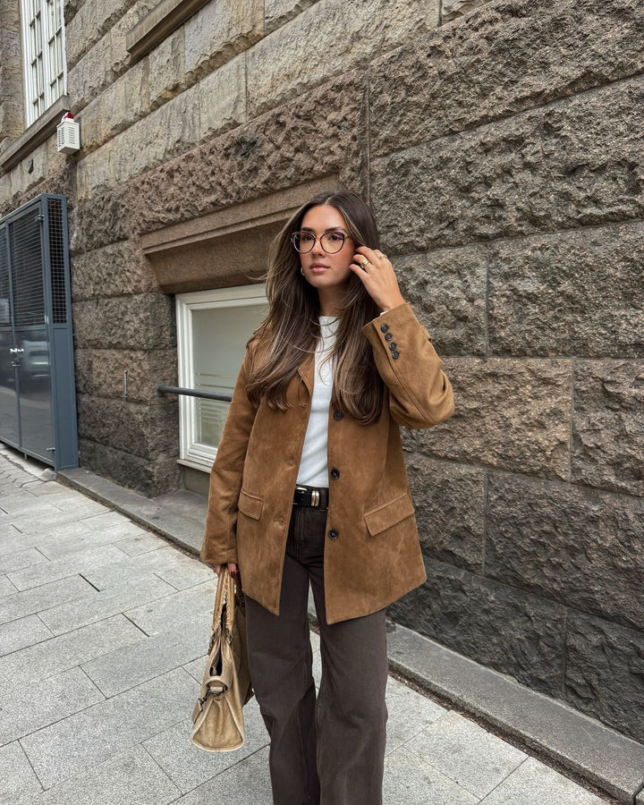 Women's Suede Blazer with Lapels and Long Sleeves