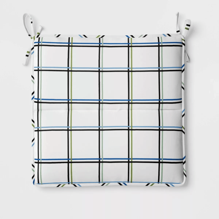 Coussin Pour Chaise d'Extérieur | Alliant Confort et Style Pour une Assise au Quotidien.