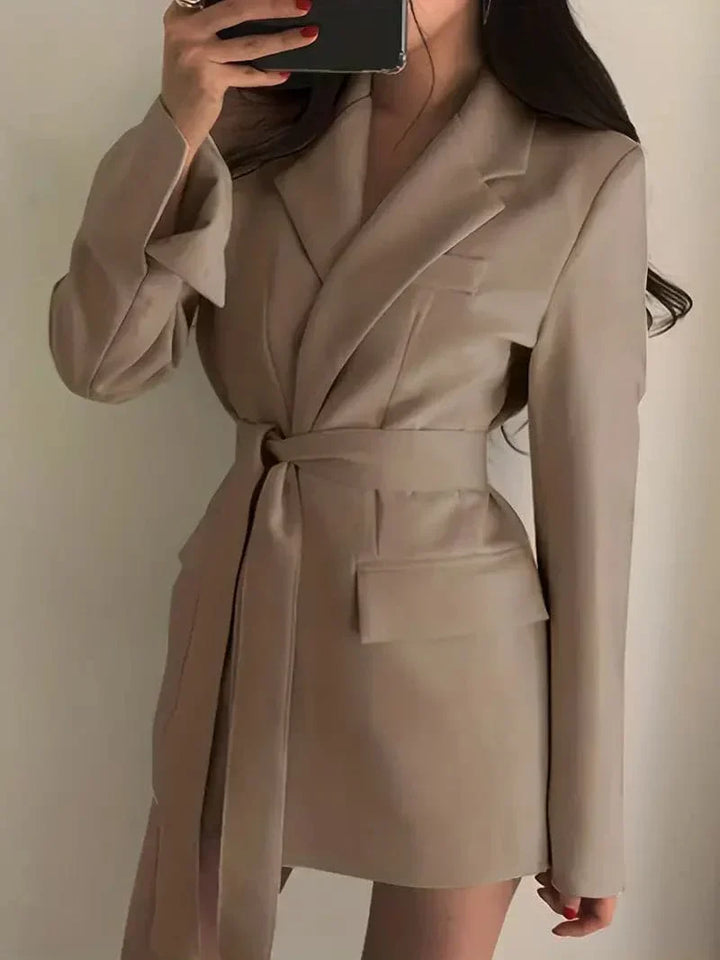 Melly | High-quality blazer coat