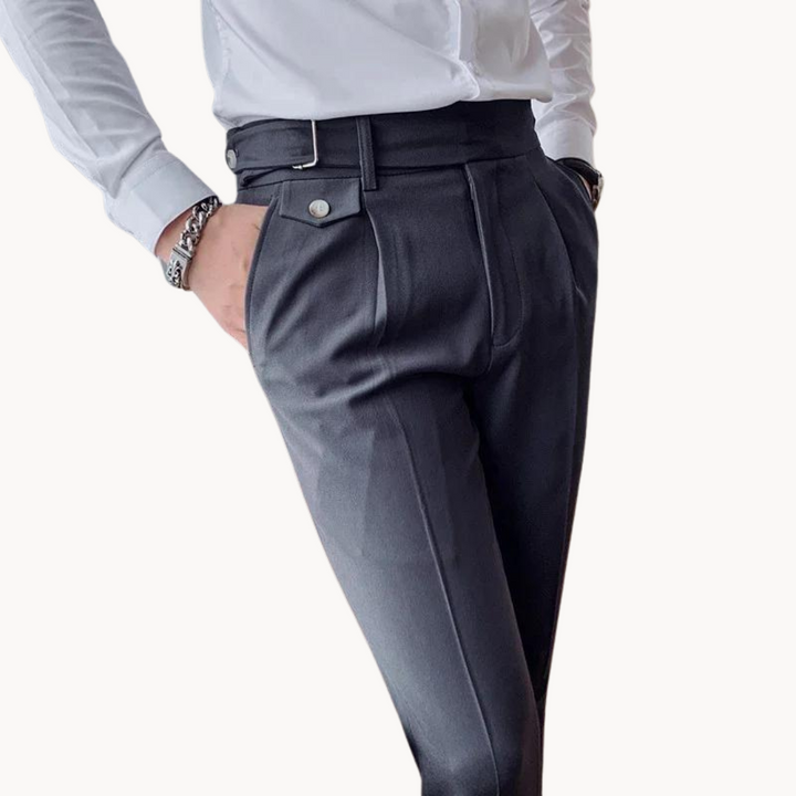 Pantalon plissé, design élégant