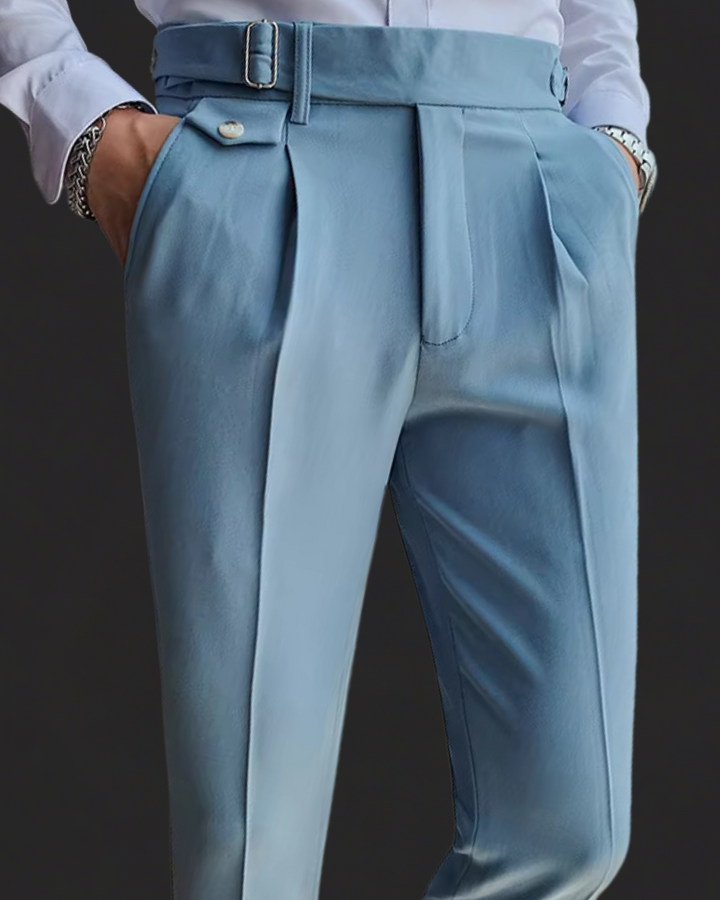 Pantalon plissé, design élégant