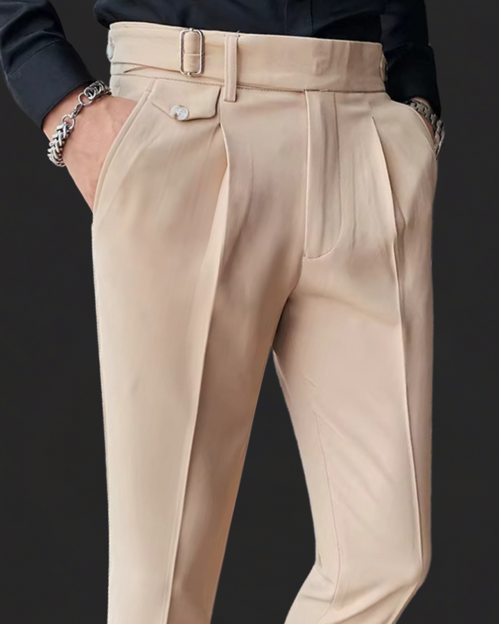 Pantalon plissé, design élégant