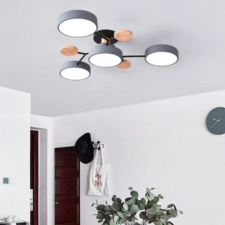 Plafonnier design fin avec finitions à la main