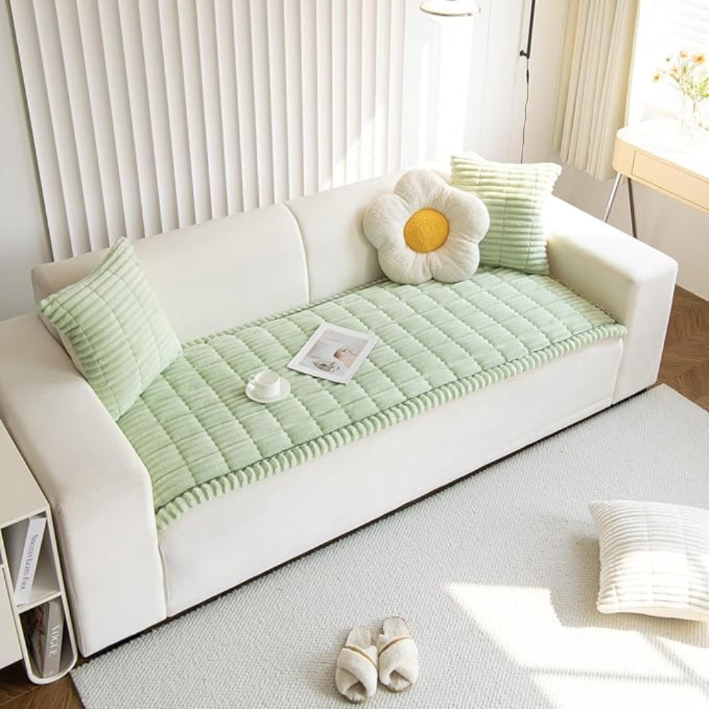 Housse de Canapé à Bords Plissés en Peluche