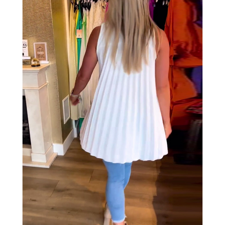 Women's Sleeveless Top with Lapel Collar | Plain &amp; Pleated at the Back