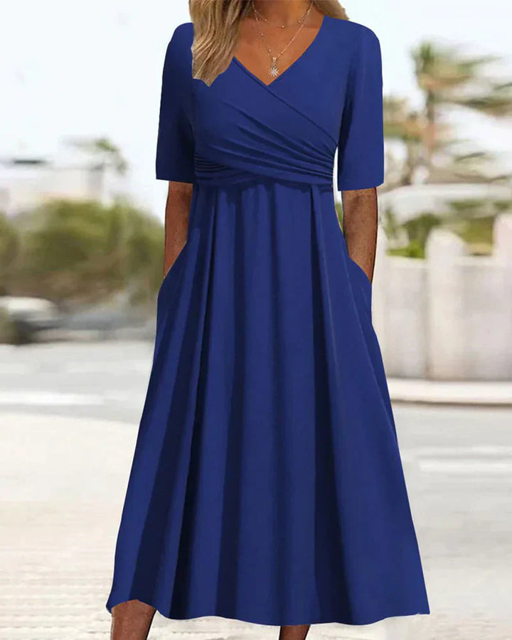 Alloura™ - Robe croisée à manches courtes