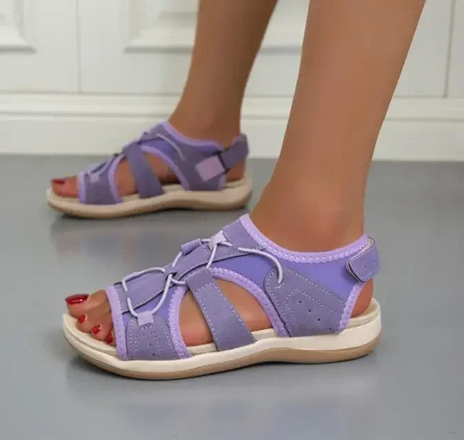 Daphne - Stylish, adjustable summer sandals with arch support 