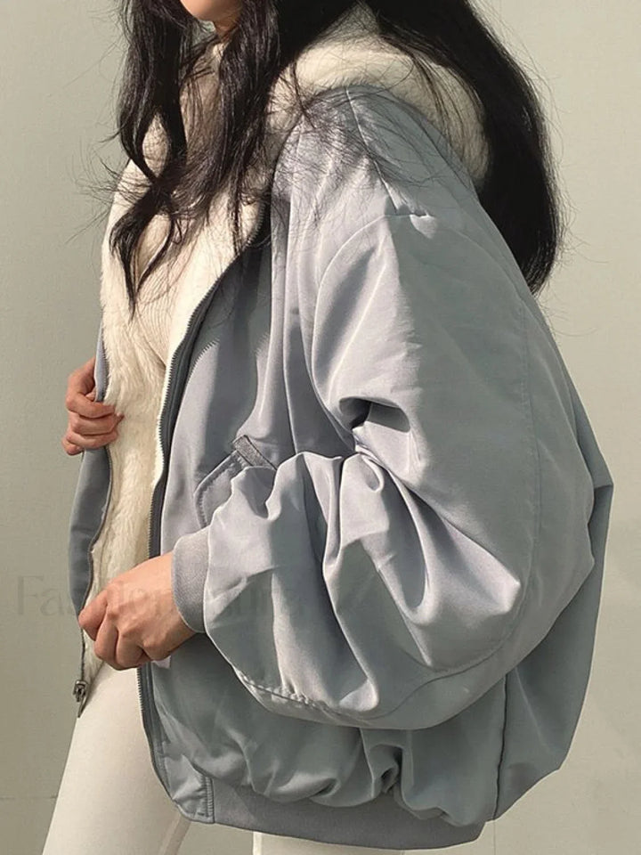 Veste à capuchon réversible pour femmes